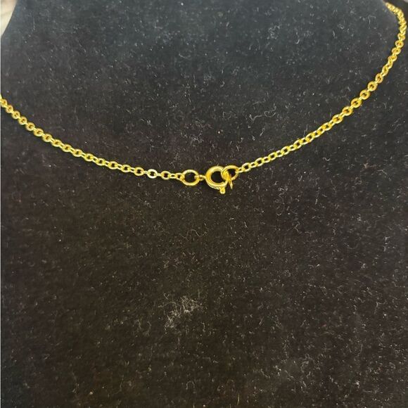 24” Goldtone Necklace with Oval Floral Pendant See Photos for Size Comparison - Picture 5 of 7